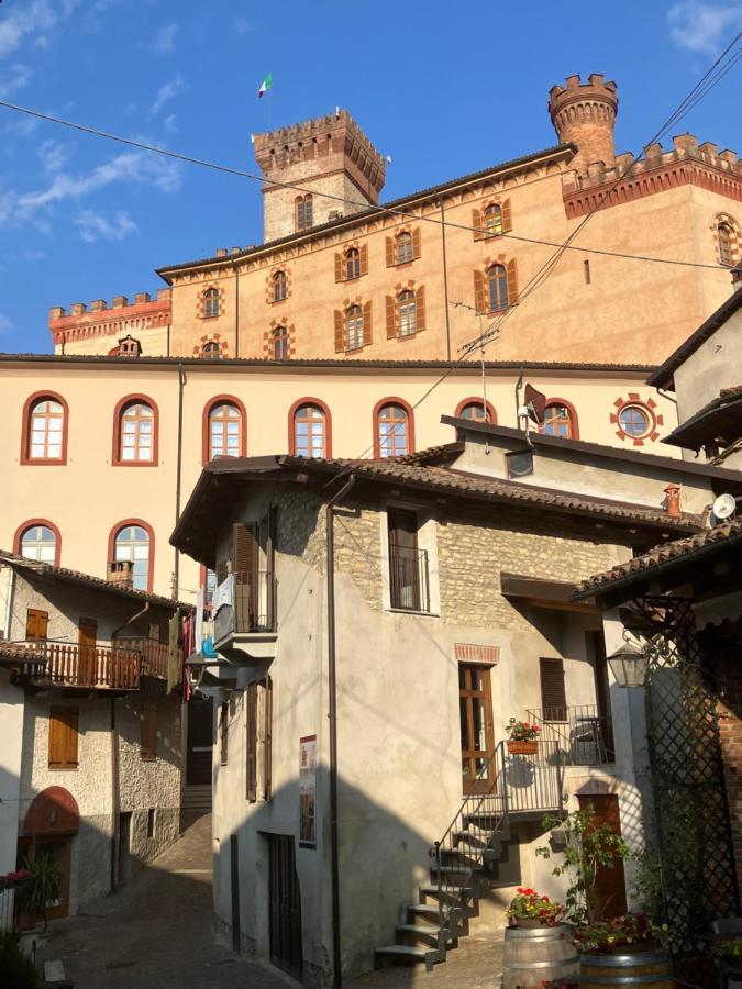 Апартаменты Un Passo Dal Castello Бароло Экстерьер фото